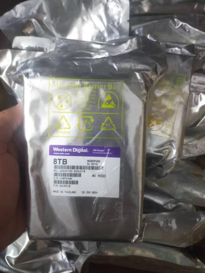  Disque Dur 8TB 3.5"  Disque Dur 8TB 3.5"  WD Purple Surveillance 1er Choix