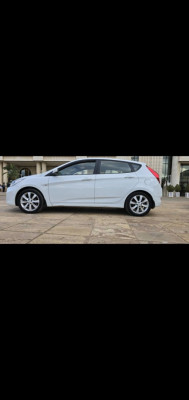 voitures-hyundai-accent-rb-5-portes-2018-gl-dz-alger-centre-algerie