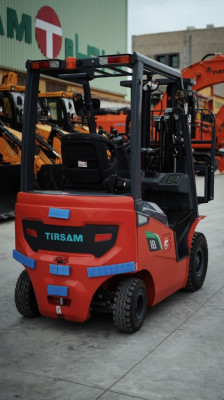 machine-tirsam-chariot-elevateur-18-tonne-45-metres-رافعة-شوكية-طن-متر-batna-algeria