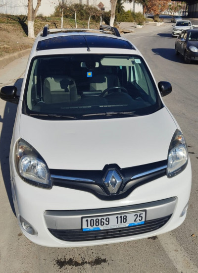 voitures-renault-kangoo-2018-authentique-constantine-algerie