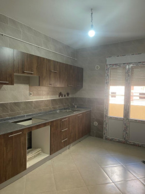 appartement-location-f4-boumerdes-algerie