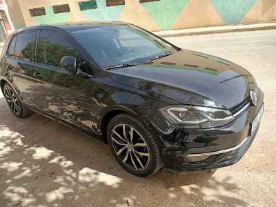 voitures-volkswagen-golf-7-2019-drive-tiaret-algerie