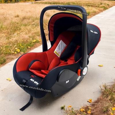 Maxi cosi avec bras plastique pour bébé  Baby Gaté