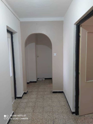 Vente Appartement F3 Alger Ain naadja