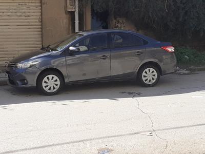 citadine-toyota-yaris-2014-khemis-miliana-ain-defla-algerie