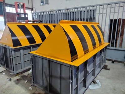 STOP CAR   -  ROAD BLOCKER