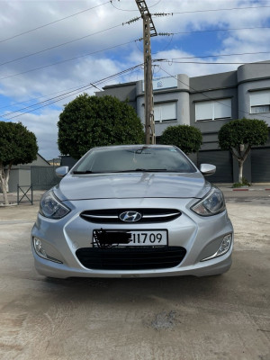 صالون-سيدان-hyundai-accent-rb-4-portes-2017-البليدة-الجزائر