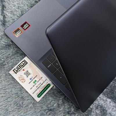 Dell INSPIRON 16 5645  ryzen 7 8840U 16gb-1tb ssd - 16 pouces