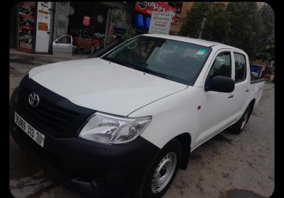 pickup-toyota-hilux-2013-aflou-laghouat-algerie