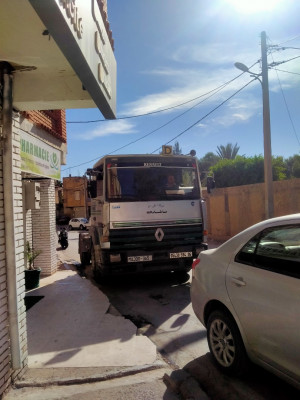 camion-renaut-majeur-365-1994-bejaia-algerie