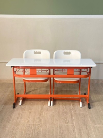 Tables et Chaises Scolaires