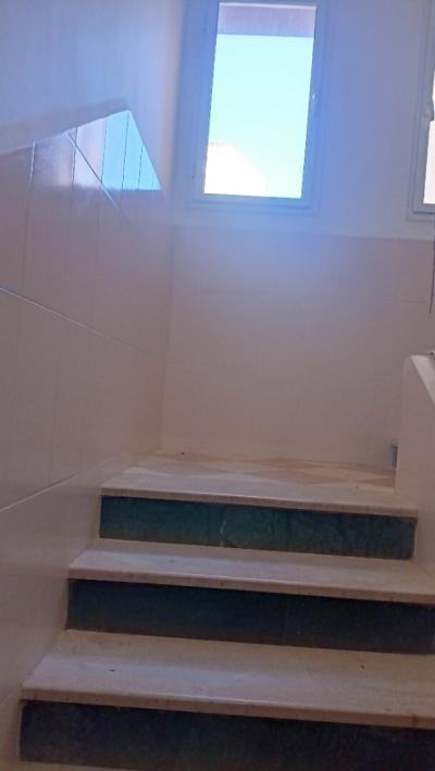 كراء شقة 5 غرف الجزائر بئر خادم