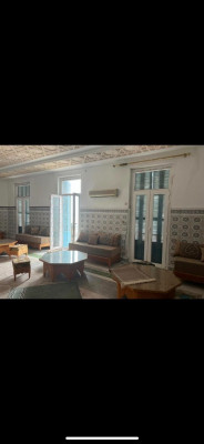 بيع شقة 8 غرف الجزائر الجزائر وسط