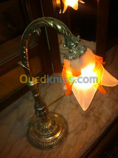 Lampe en bronze avec 1 tulipe 