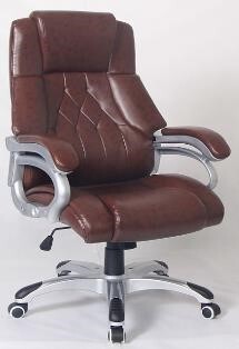 Chaise PDG , Confort et Élégance ,Disponible en marron ou noir.