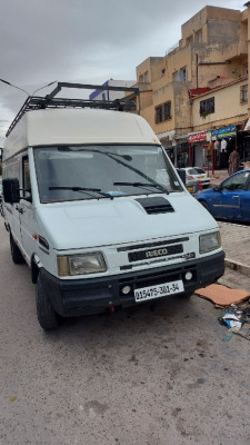 fourgon-iveco-classic-2001-ras-el-oued-bordj-bou-arreridj-algerie