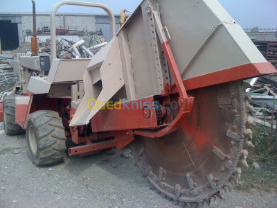 engin-vermeer-ditch-witch-case-v8550a-76100dd-2002-birkhadem-alger-algerie