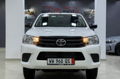 voitures-toyota-hilux-4x4-bvm6-2024-sans-ad-bleu-d-origine-tlemcen-algerie