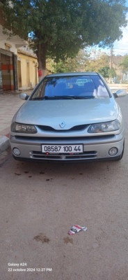 voitures-renault-laguna-2-2000-djendel-ain-defla-algerie