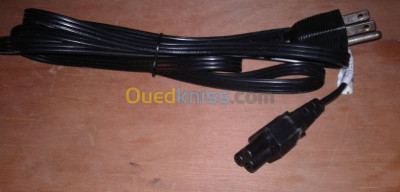 bordj-bou-arreridj-algeria-cable-cordon-alimentation-electrique-3-pôles