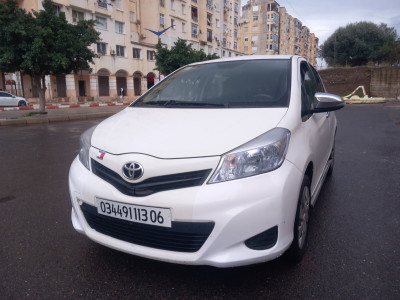 voitures-toyota-yaris-2013-tichy-bejaia-algerie