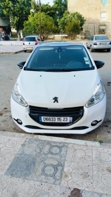 citadine-peugeot-208-2015-allure-annaba-algerie