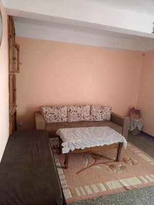 appartement-vente-f4-bouira-sour-el-ghouzlane-algerie