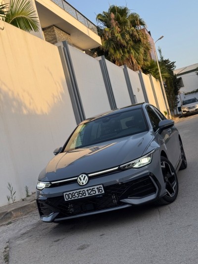 Volkswagen Golf 8.5 2025 R line