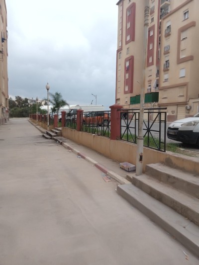 كراء محل الجزائر بئر توتة