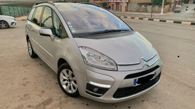 break-familiale-citroen-c4-picasso-2012-grand-7-place-للتلباس-ain-temouchent-algerie