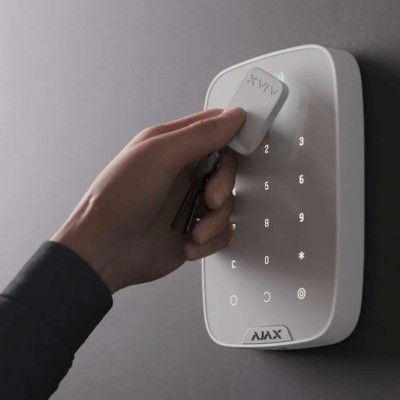 AJAX KeyPad Plus 8EU  Clavier intelligent pour alarme