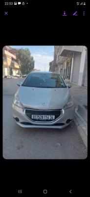 voitures-peugeot-208-2014-bordj-bou-arreridj-algerie