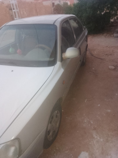 voitures-hyundai-accent-2011-kerzaz-beni-abbes-algerie