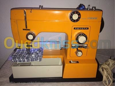 algiers-draria-algeria-sewing-machine-acouder-toyoya