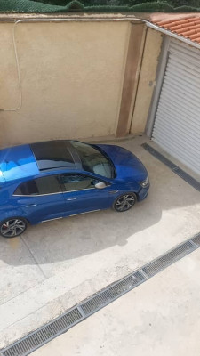 voitures-renault-megane-4-2017-gt-dely-brahim-alger-algerie