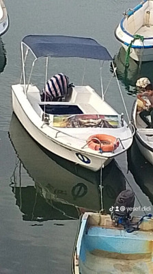 bateaux-rigide-horbord-el-kala-tarf-algerie