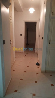 appartement-location-f4-annaba-algerie