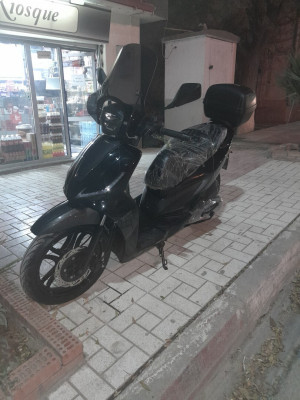 motos-et-scooters-coral-vms-2024-bordj-bou-arreridj-algerie