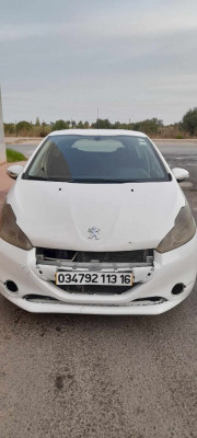 voitures-peugeot-208-2013-active-dely-brahim-alger-algerie