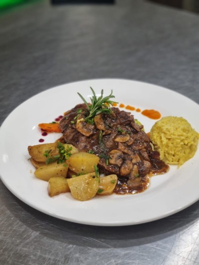 سياحة-و-تذوق-الطعام-aide-cuisinier-عنابة-الجزائر