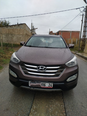 tout-terrain-suv-hyundai-santafe-2016-guelma-algerie