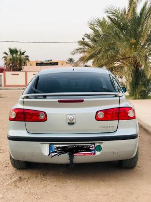 berline-renault-laguna-2-2004-ouled-djellal-algerie