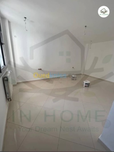 بيع شقة 3 غرف الجزائر شراقة