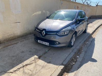 voitures-renault-clio-4-2014-dynamique-kouba-alger-algerie