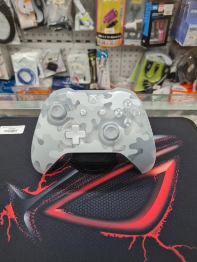 MANETTES XBOX ONE X/S ORIGINALES NEUF