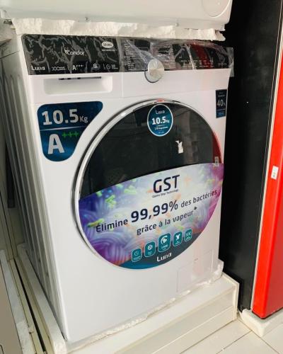 PROMO Machine à laver 10,5kg Condor Luna 1400tr/mn Blanc 61000Da 