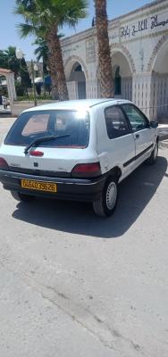 سيارة-صغيرة-renault-clio-1-1996-قصر-البخاري-المدية-الجزائر
