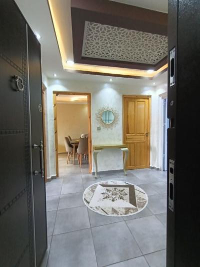 بيع شقة 3 غرف وهران بئر الجير