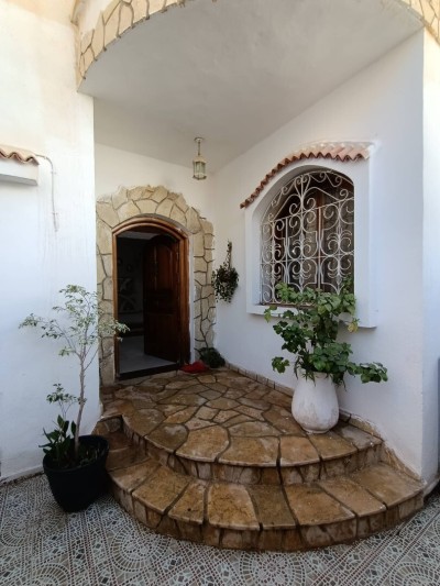 بيع فيلا وهران بئر الجير