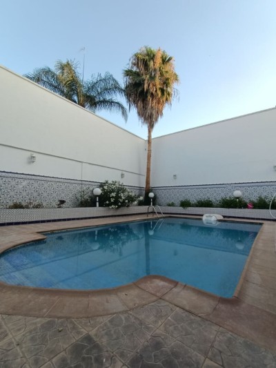 كراء فيلا وهران وهران